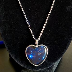 NWOT Orion's Belt Space Necklace